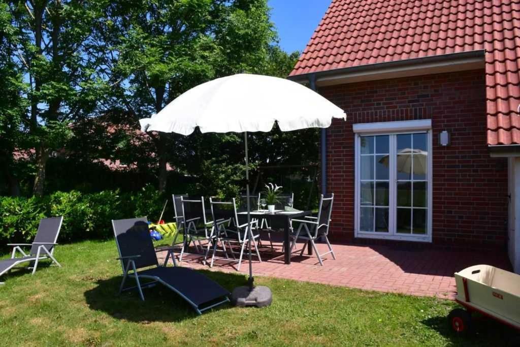 Ferienhaus Carolinenwind Carolinensiel Exterior foto